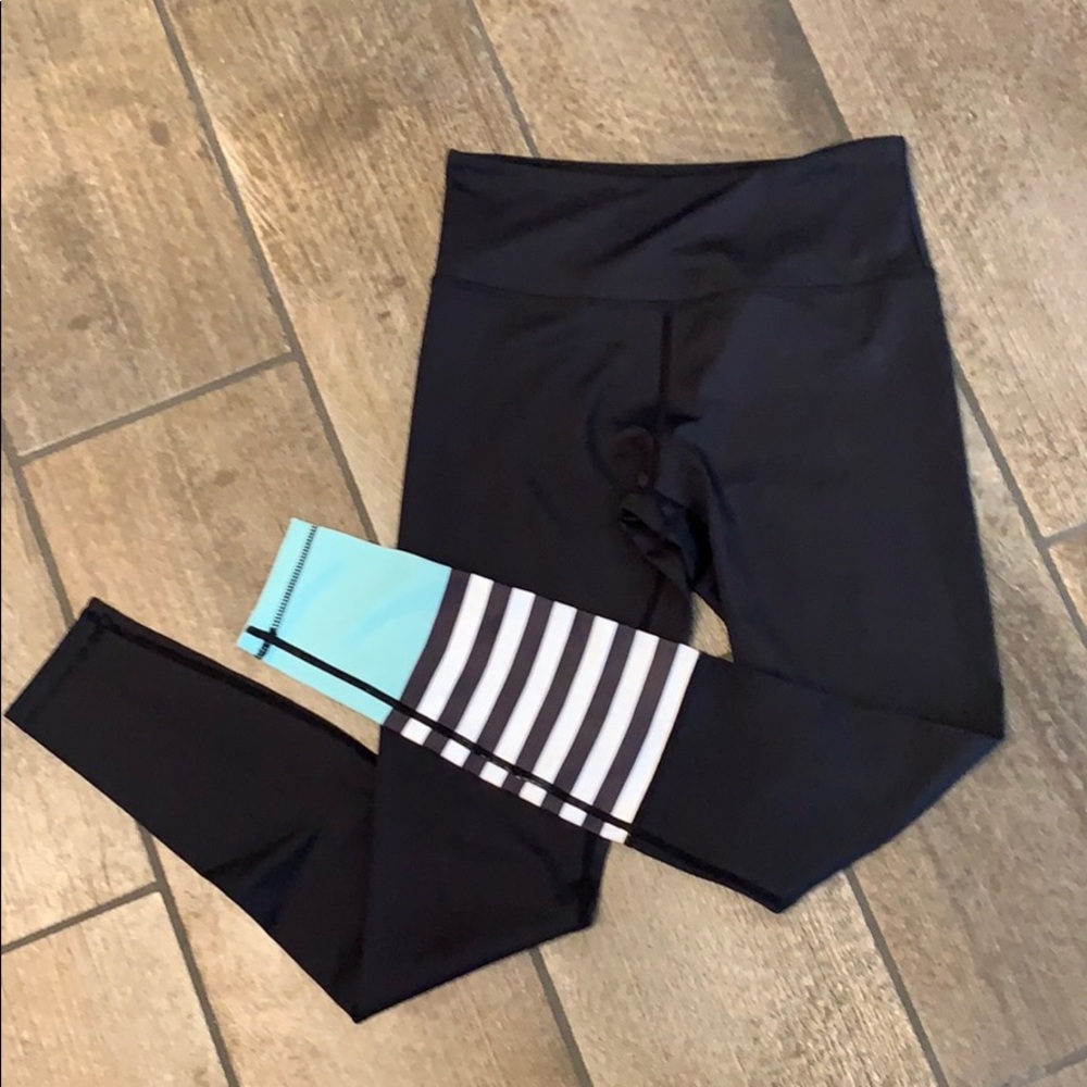 Zyia Leggings
